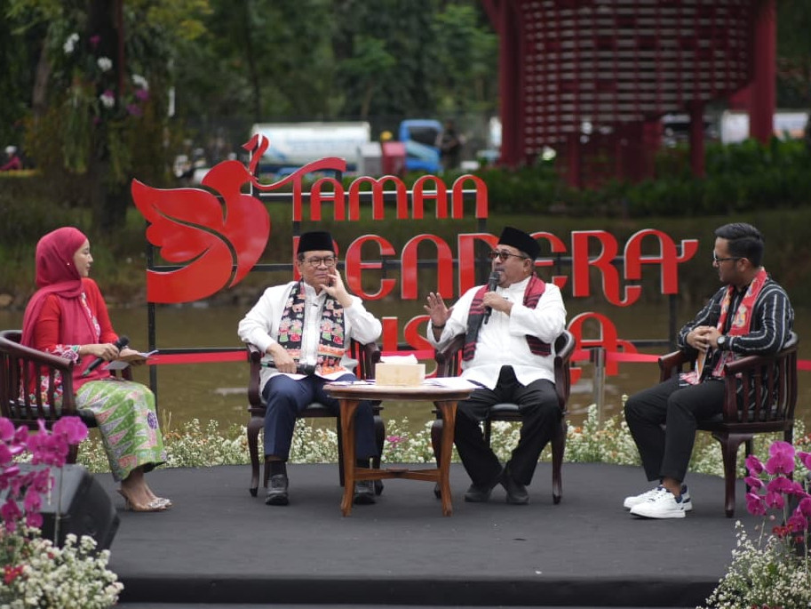 Setahun Pram-Rano Pimpin Jakarta Ekonomi Tumbuh dan 97 Persen Program Tuntas