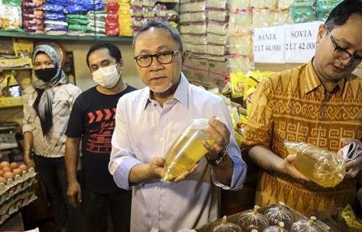 PKS Minta Mendag Zulhas Tidak Tutupi Mafia Migor