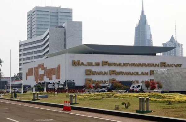 CBA Dukung KPK Bongkar Kasus Dugaan Korupsi Pengadaan di MPR
