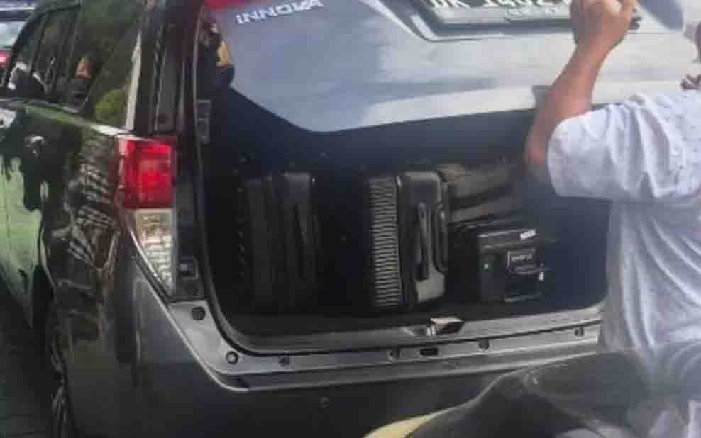 KPK Geledah Imigrasi Denpasar Sita Barang Bukti Kasus Silmy Karim