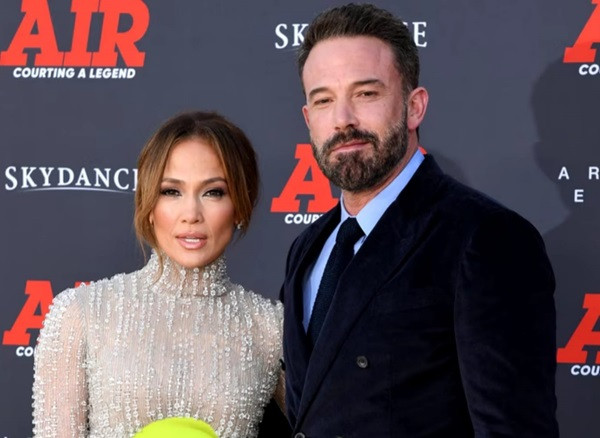 Jennifer Lopez dan Ben Affleck Resmi Bercerai Setelah Dua Tahun Pernikahan