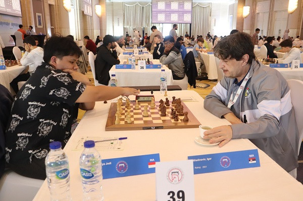 IM Azarya Jodi Jadikan GM Igor Miladinovic Korban Kedua