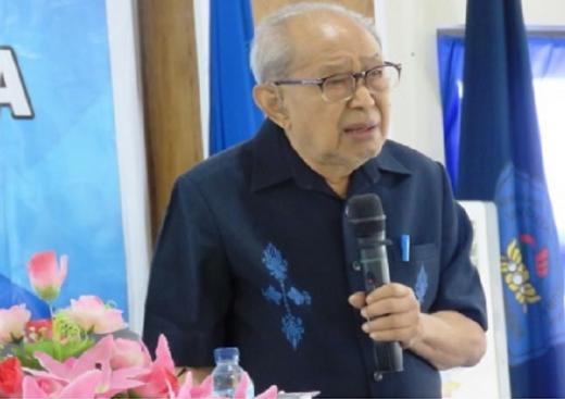 Guru Besar Unair JE Sahetapy Meninggal Dunia