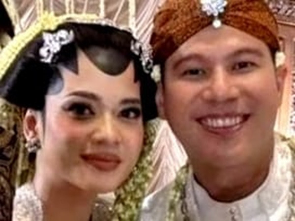 Nino RAN Resmi Memulai Hidup Baru Bersama Dhabitannisa Auni