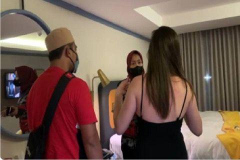 Prostitusi Online Dibongkar, Selebgram TE Dicokok Polda Jateng