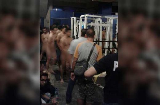 Astahgfirullah....Ratusan Gay Kedapatan sedang Pesta Seks di Gym Kelapa Gading
