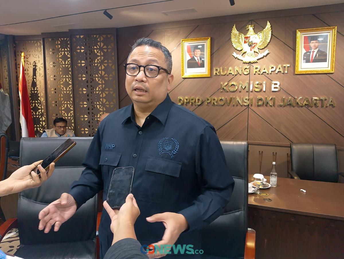 Komisi B DPRD DKI Dorong Pasar Jaya Terapkan Parkir Cashless dan Audit Gedung Tua