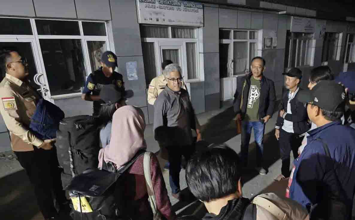 Ketegangan Iran Memburuk, RI Evakuasi Puluhan WNI Melalui Azerbaijan