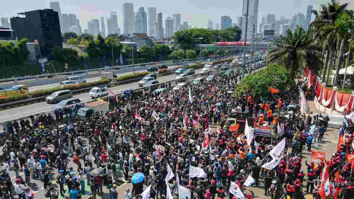 DPR Akhirnya Umumkan Batalkan Revisi UU Pilkada dan akan Ikuti Putusan MK