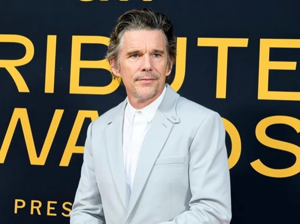 Ethan Hawke akan Terima Penghargaan di Lucca Film Festival
