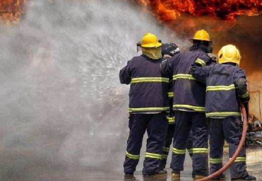 Kebakaran Swalayan Cilandak Mulai Padam, Proses Pendinginan