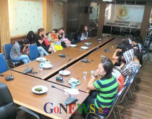 Mayoritas Wanita Pemandu Lagu, 24 Orang Pengunjung Terjaring Razia Gabungan di 3 Lokasi Hiburan Malam Kota Pekanbaru