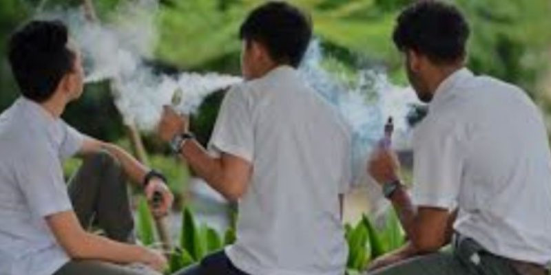 Mendikdasmen: Sekolah Harus Jadi Ruang Aman dari Asap Rokok, Bukan Sekadar Tempat Belajar