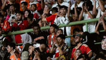 Persahabatan Jakmania dan Aremania Bikin Kagum STY