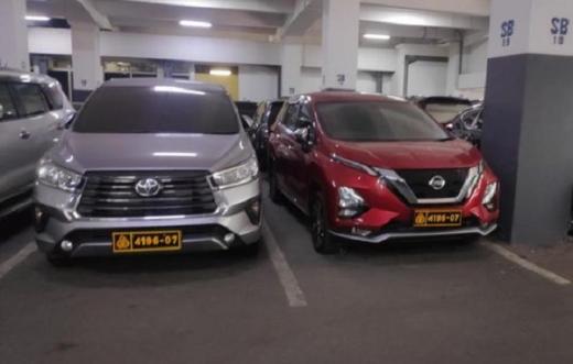 Dirlantas Polda Metro Bantah Beri Pelat Dinas Polri untuk Mobil Arteria Dahlan