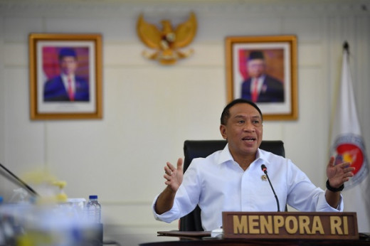 Presiden Jokowi Dorong Menpora Amali Agar Percepat Pengembangan Persepakbolaan Nasional di Papua