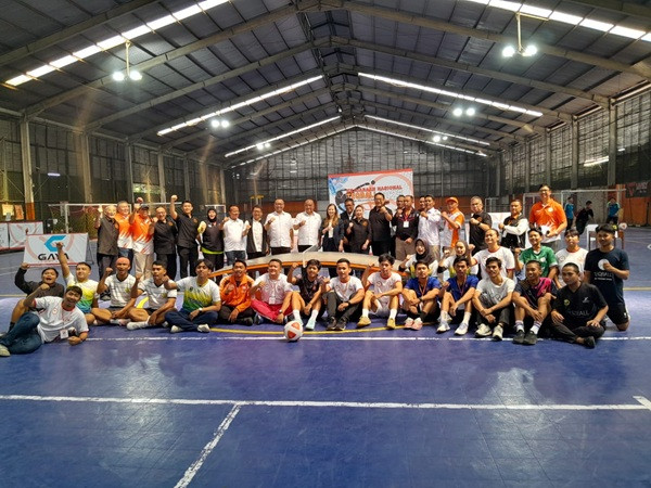 GoNews.co Foto bersama panitia.