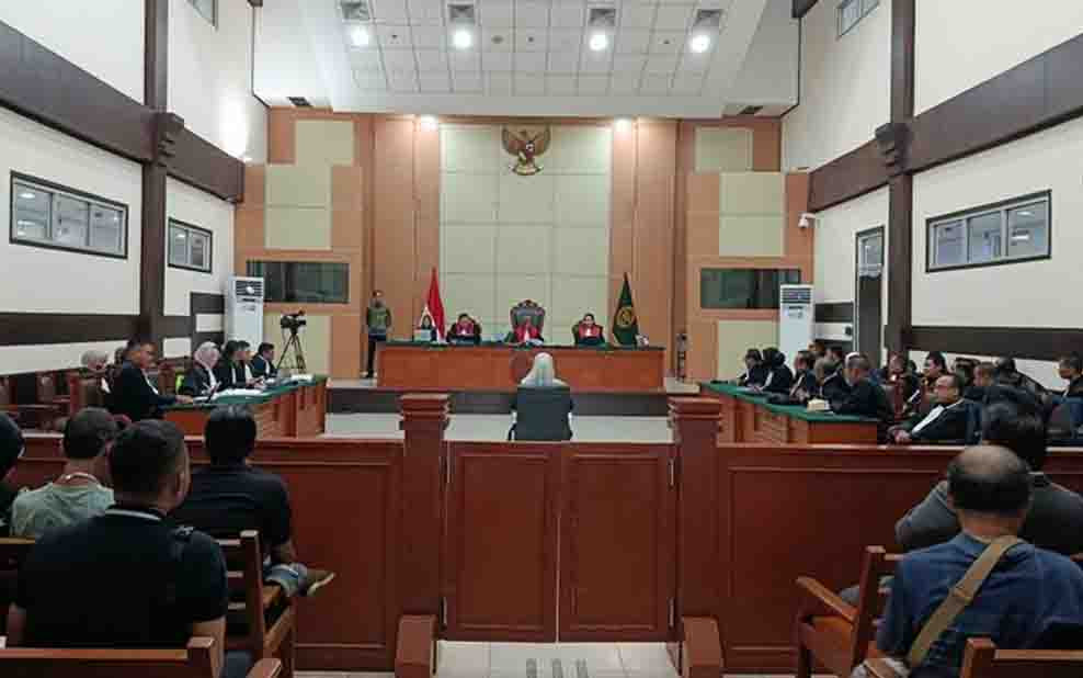 Timbulkan Ketidakpastian Hukum, Majelis Hakim Batalkan Dakwaan Dokter Tifa