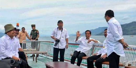 Terkesan Karnaval Danau Toba, Presiden Jokowi: Danau Supervolcano Terbesar di Dunia, Sangat Potensi Dikembangkan Menjadi Destinasi Internasional