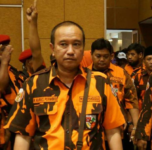Giliran Pemuda Pancasila Surabaya Tolak Deklarasi #2019GantiPresiden di Tugu Pahlawan