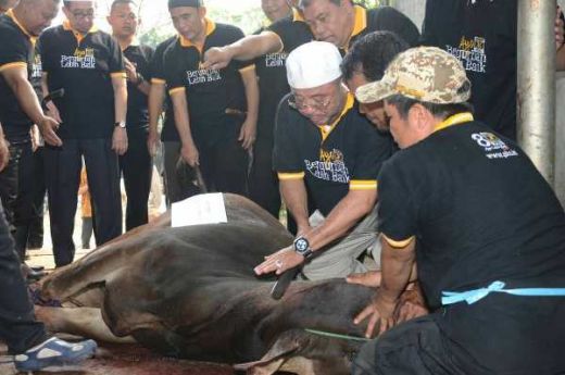 Potong 58 Ribu Hewan Kurban, PKS Seluruh Indonesia Distribusikan Daging ke Lombok