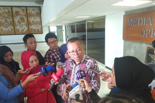 DPR Minta Gubernur Papua Bersikap Gentle Menghadapi Penyidik KPK