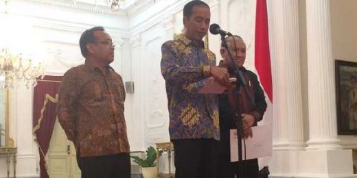 Dinilai Menghambat Pembangunan, Jokowi Minta DPR dan Pemda Tak Terlalu Banyak Buat Peraturan