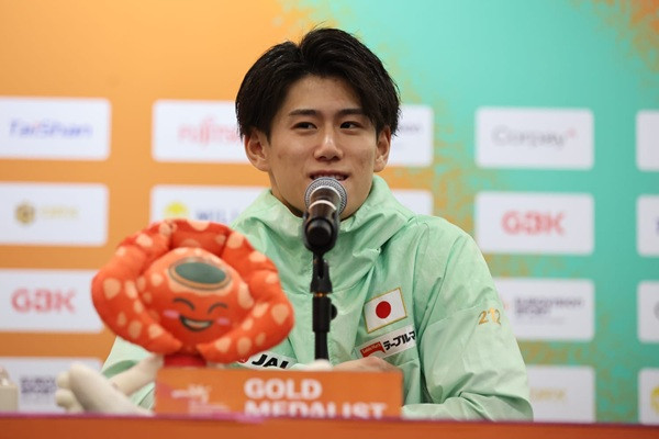 Usai Sukses, Hashimoto Tak Ingin Berhenti Pertahankan Medali Emas All-Around