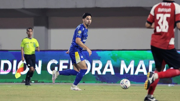 Tak Mau Larut dalam Penyelesan, Sandy Walsh Fokus Hadapi Garudayaksa FC