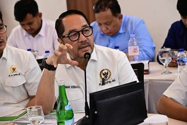 Hari Santri Nasional, Firman Soebagyo Dorong Pesantren Jadi Lumbung Pangan Nasional