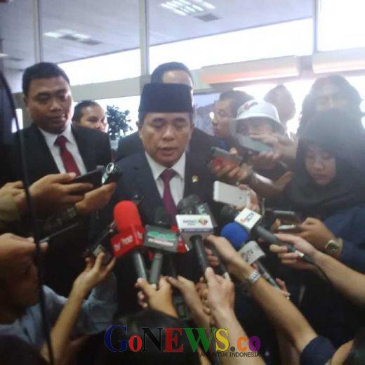 Posisinya Terancam Digeser Setya Novanto, Ade Komarudin Ogah Jadi Anggota DPR Lagi