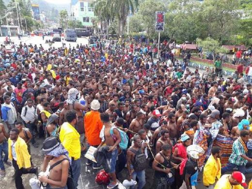 Ratusan Warga Protes Kekerasan Tambangpura, Natalius Pigai: Kondisi Papua di Era Jokowi Lebih Buruk