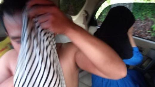 Digerebek saat Mobil Bergoyang, Pasangan Muda di Jambi Didenda 1 Ekor Kerbau dan 150 Kg Beras