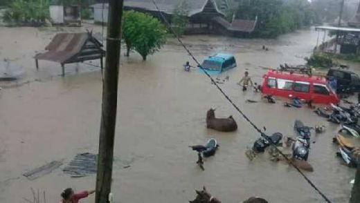 Update Banjir Sulsel, 30 Orang Meninggal, 25 Orang Hilang dan Ribuan Warga Mengungsi