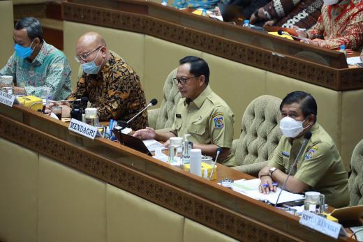 Pemerintah-DPR-Penyelenggara Sepakati Jadwal Pemilu Serentak 2024