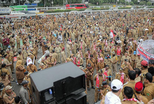 Benarkah Demo Kades Bagian dari Serangan Balik Usai Megawati Larang 3 Periode?