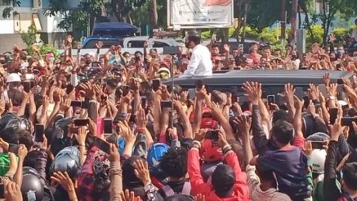 Minta Protokoler Tanggungjawab, Saleh Daulay: Kerumunan di NTT Membahayakan Jokowi dan Rakyat