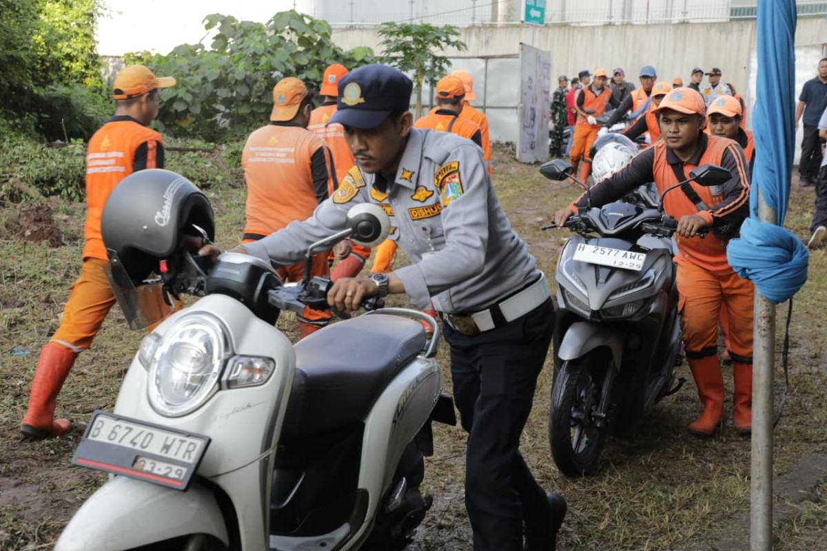 Wagub DKI Tertibkan Parkir Liar di Lebak Bulus, 200 Personel Gabungan Dikerahkan