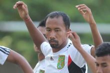 Uston Nawawi: PSPS Riau Adalah Pembuat Sejarah Kesejahteraan Pemain Bola Indonesia