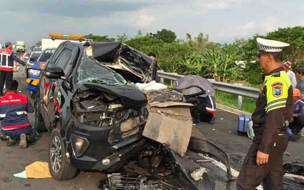 Kecelakaan Maut di Tol Paspro Tewaskan Dua Staf Anggota DPR RI