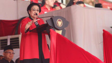 Ingatkan Kader PDIP, Megawati: Turun ke Akar Rumput atau Mundur!