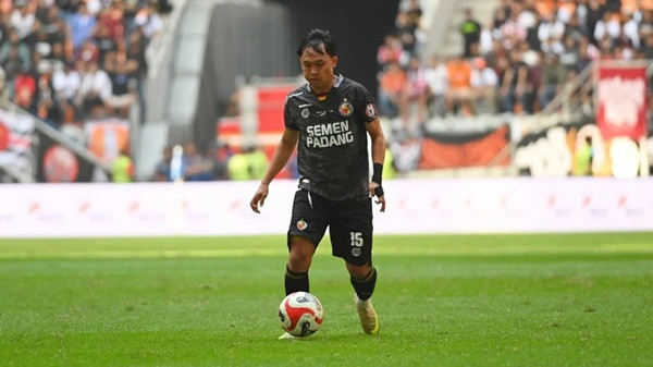 Nil Maizar Jadi Pelatih Kepala Semen Padang FC