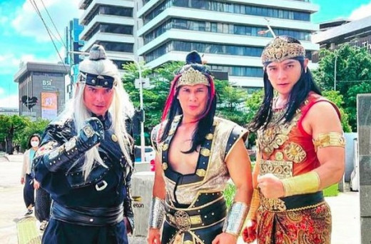Angling Dharma Fashion Week, Netizen: Kasihan Naga Lelenya Ditinggal