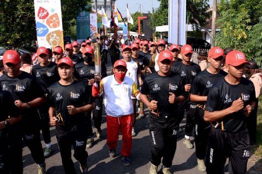 Touch Relay ASEAN Para Games 2022 Dimulai, Diarak dari Mrapen Finish di Acara Car Fre Day di Solo