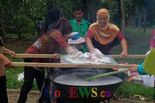 Jelang Pembukaan Pacu Jalur Kuansing, Fahmizal Usman: Selain Nonton Jangan Lupa Cicipi Makanan Khas Konji Barayak