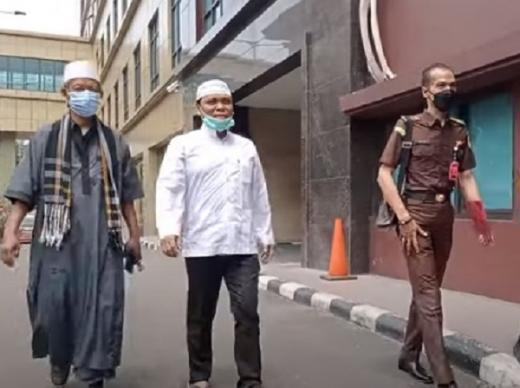 Bebas dari Penjara, Gus Nur: Tetap Amar Makruf Nahi Munkar