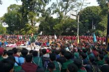 Demo Ricuh di Bandung, 92 Mahasiswa Terluka