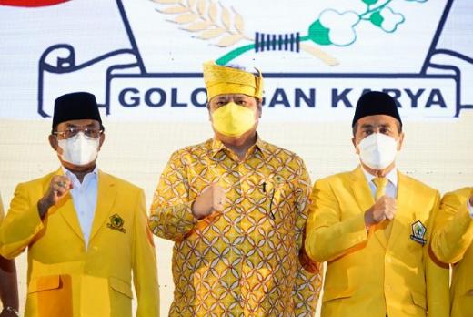 Lantik Pengurus DPD di Riau, Ketum Airlangga: Golkar Bertekad Kuningkan Pulau Sumatera di Pemilu 2024