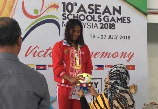 Perenang Asal Riau Azzahra, Kembali Jadi Bintang, Indonesia Pimpin Klasemen Perolehan Medali ASG 2018