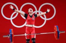 Lifter Windy Raih Medali Pertama di Olimpiade Tokyo, Ketua DPD RI: Semoga Atlet Lain Terpacu